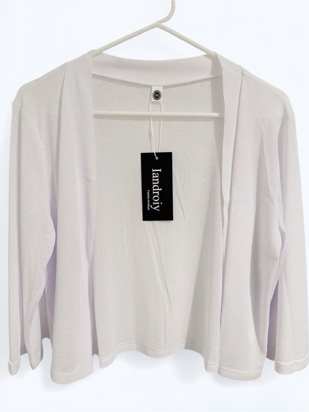 Iandroiy-Women’s Lightweight White Shrug (NWT)